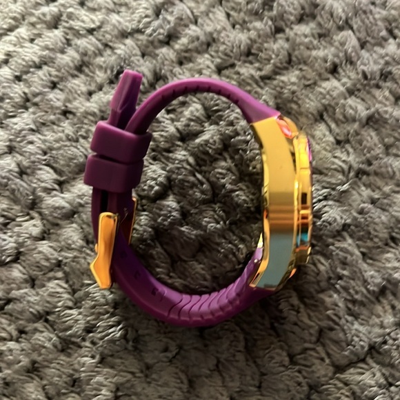 Watch - Picture 5 of 6